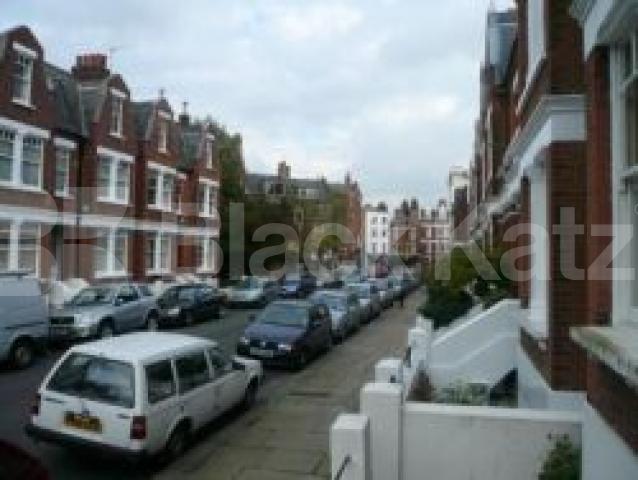 			LET!, 1 Bedroom, 1 bath, 1 reception Flat			 Bisham Gardens, HIGHGATE N6